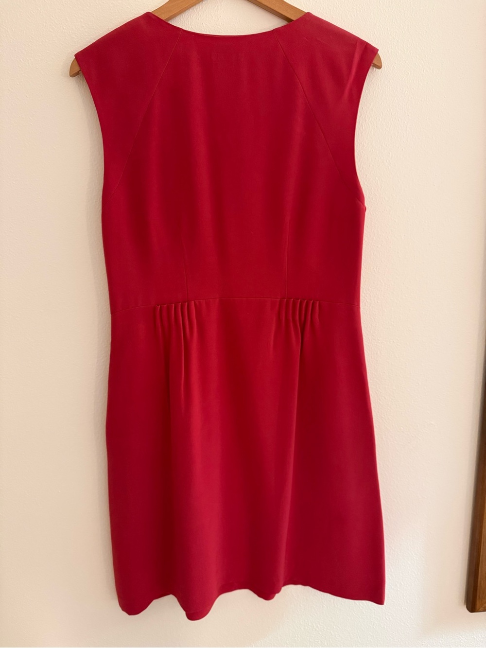Theory Shyann 100% Silk Dress sleeveless pintuck pleated waist pink red size 10 - Picture 6 of 11